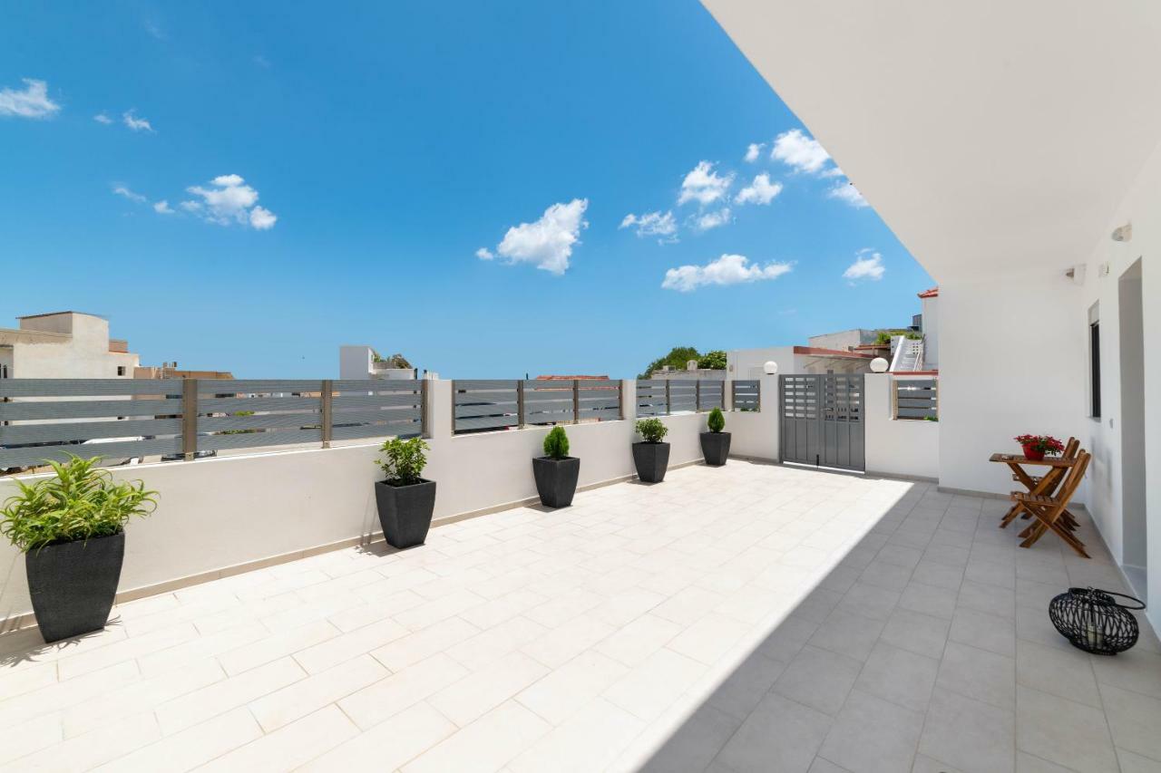 Ble Azzure Apartment Gennadi Exterior foto